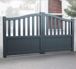 Modern Simple and Fashion Heavy Aluminum Fences and Gates for Villa House Automatic Sliding Courtyard Art Gate with Automatic Driver and Smart Lock